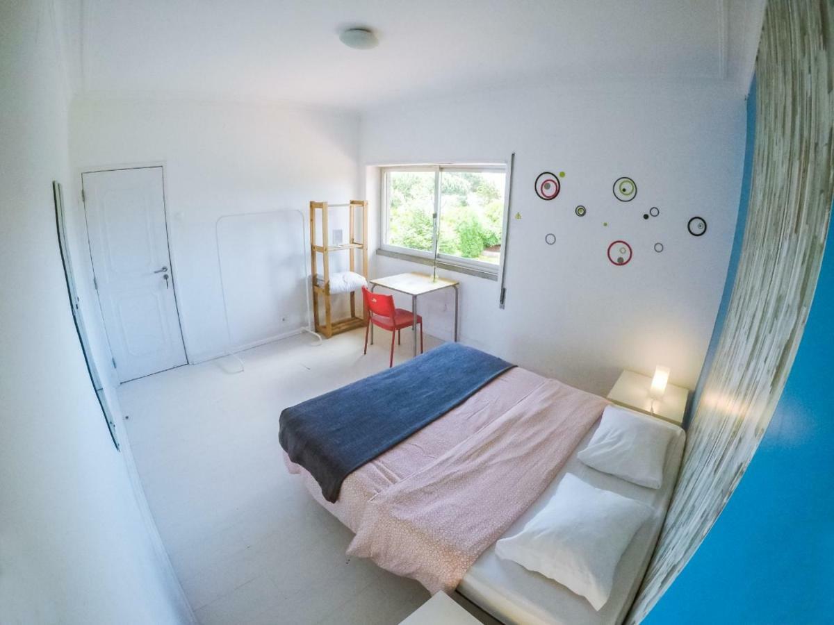 Carcavelos Surf Hostel&Surf Camp Habitación foto