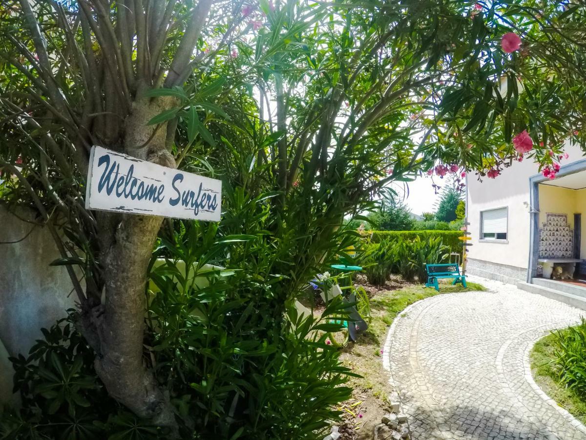 Carcavelos Surf Hostel&Surf Camp Exterior foto